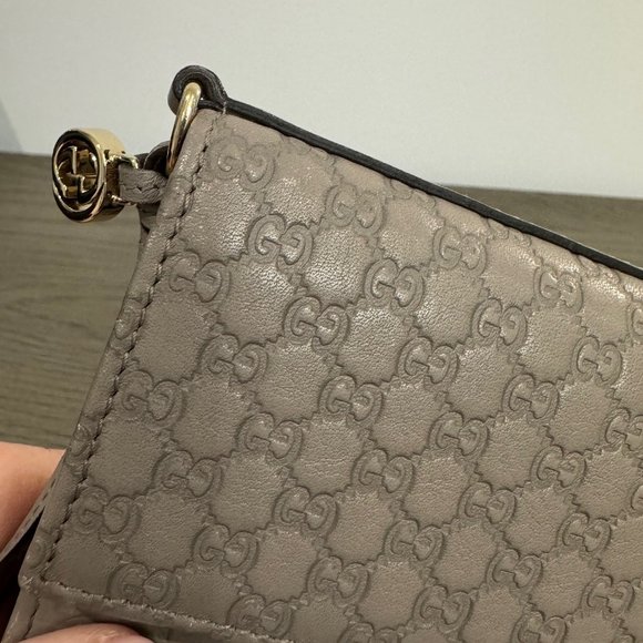 GUCCI Grey Monogrammed Leather Wallet - Picture 10 of 10